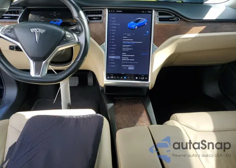 2017 Tesla Model S z USA, uszkodzony, nr VIN 5YJSA1E16HF203050